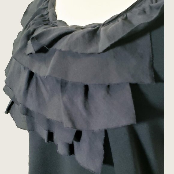 Calvin Klein Jeans Ruffle Tee - Picture 3 of 8